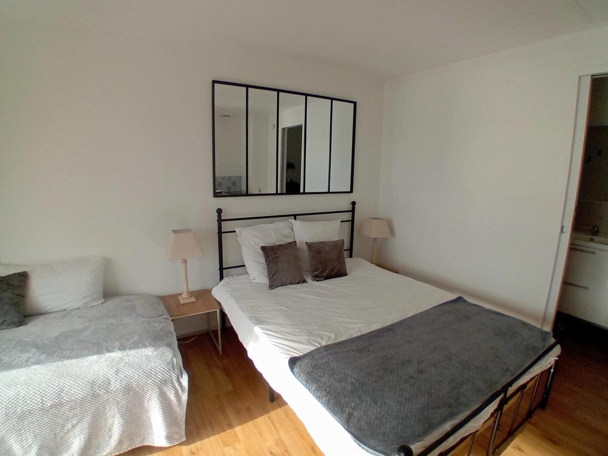 Appart'Hotel Le Clos Lassagne A Brignais - Lyon Sud Ngoại thất bức ảnh